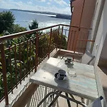 Farlalievi Penzion Sozopol