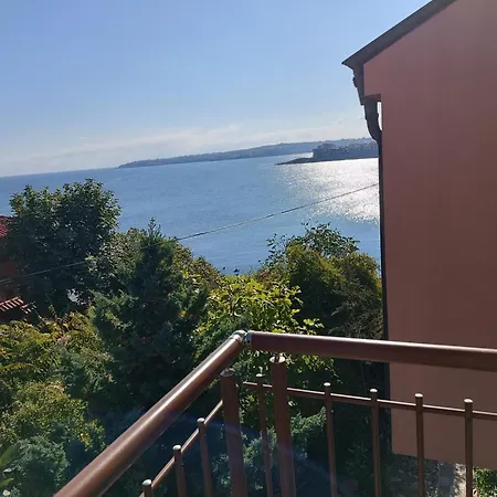 Farlalievi Sozopol